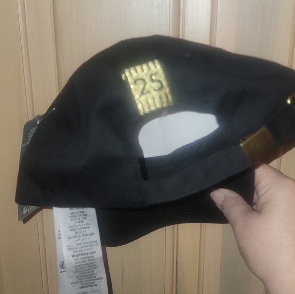 NWT Titanic 25th Anniversary Hat Disney Parks Adjustable - Picture 3 of 7